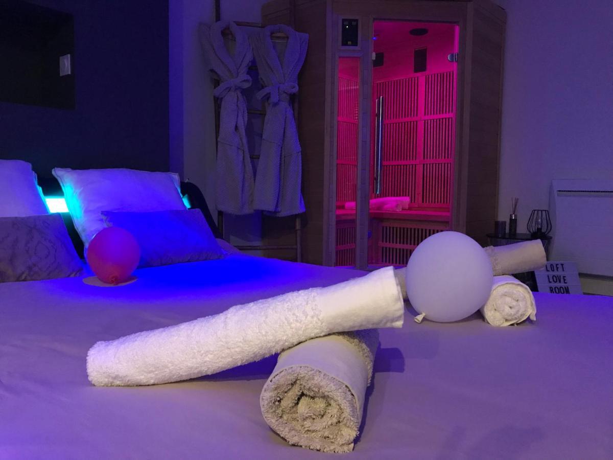 Sweet Love Romantique By Locationslepuyenvelay Le Puy-en-Velay Luaran gambar
