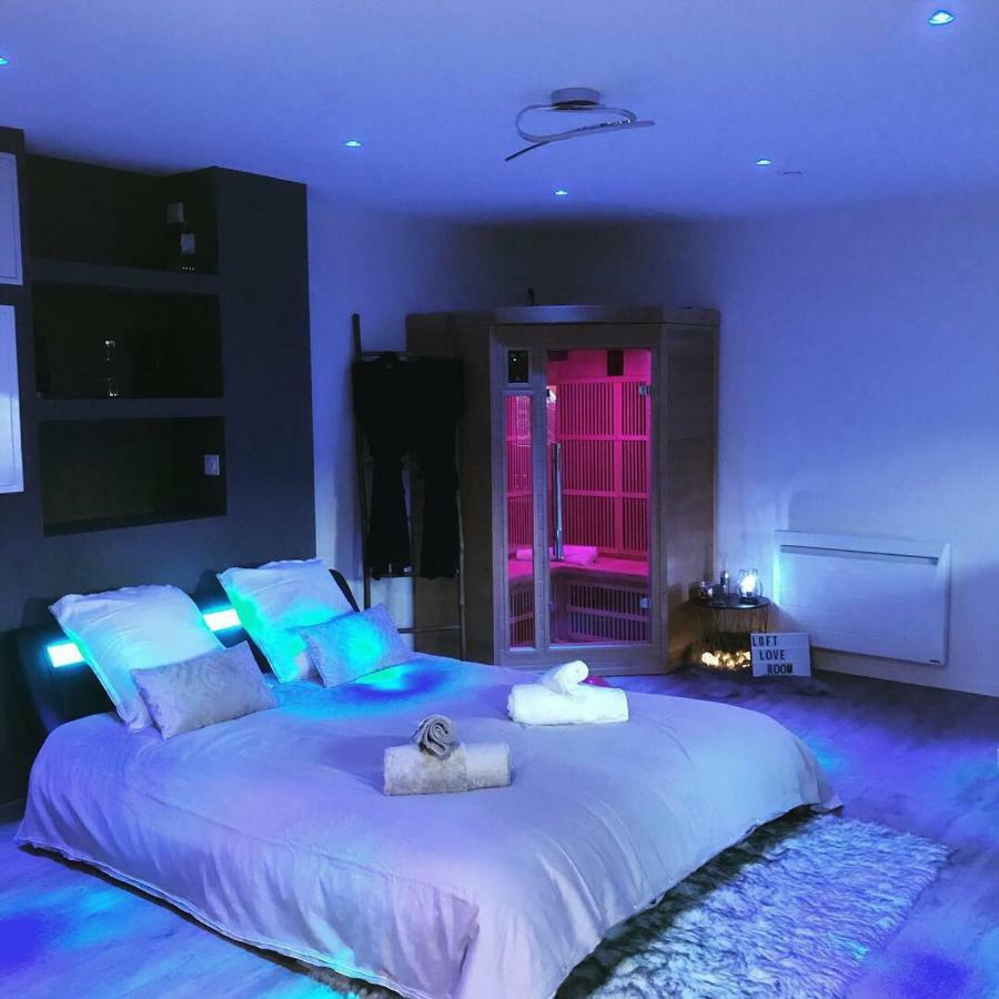 Sweet Love Romantique By Locationslepuyenvelay Le Puy-en-Velay Luaran gambar